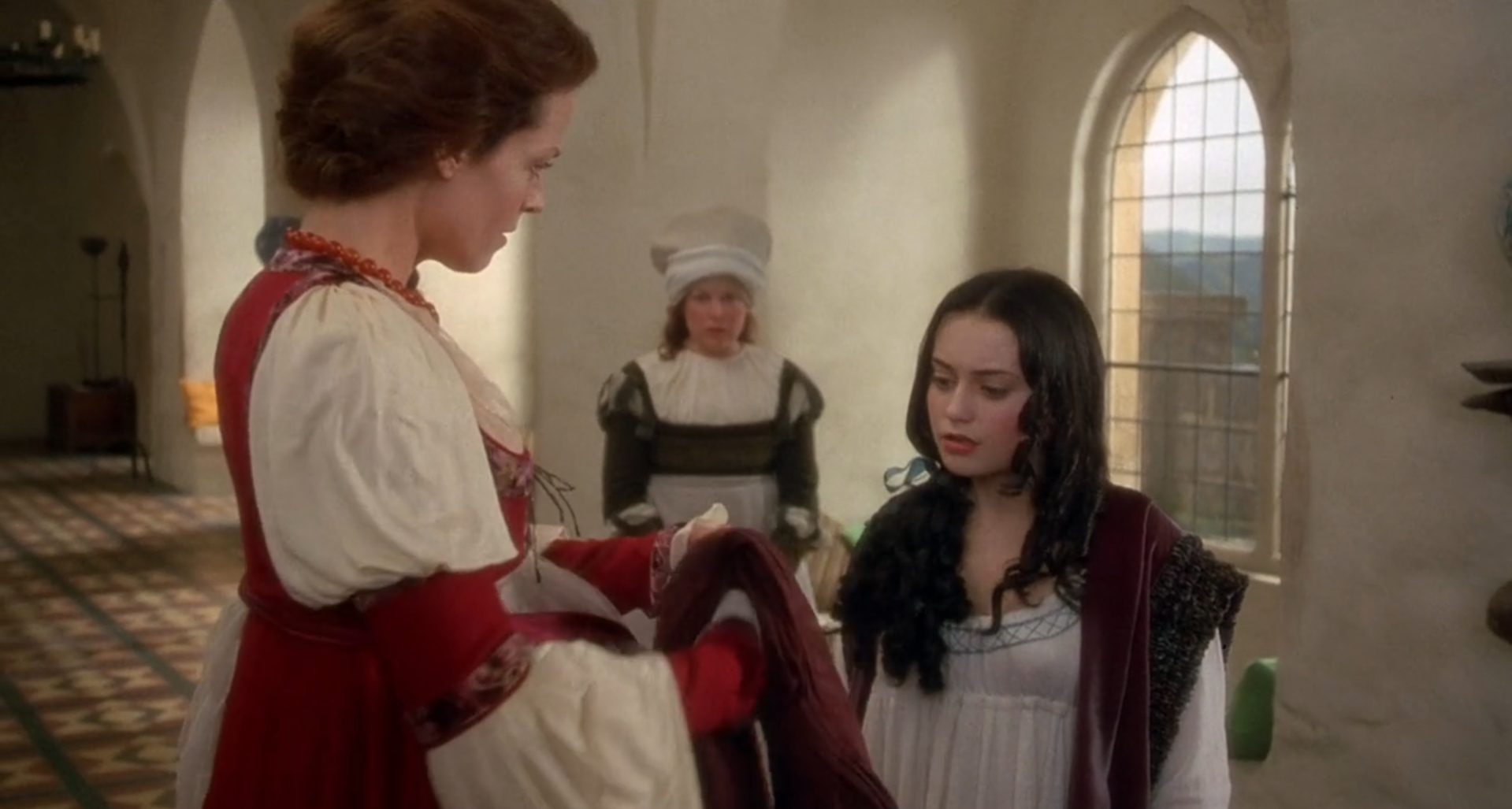 Uncanny Reflections: Trauma, Femininity, and the Fractured Psyche in “Snow White: A Tale of Terror” (1997)
